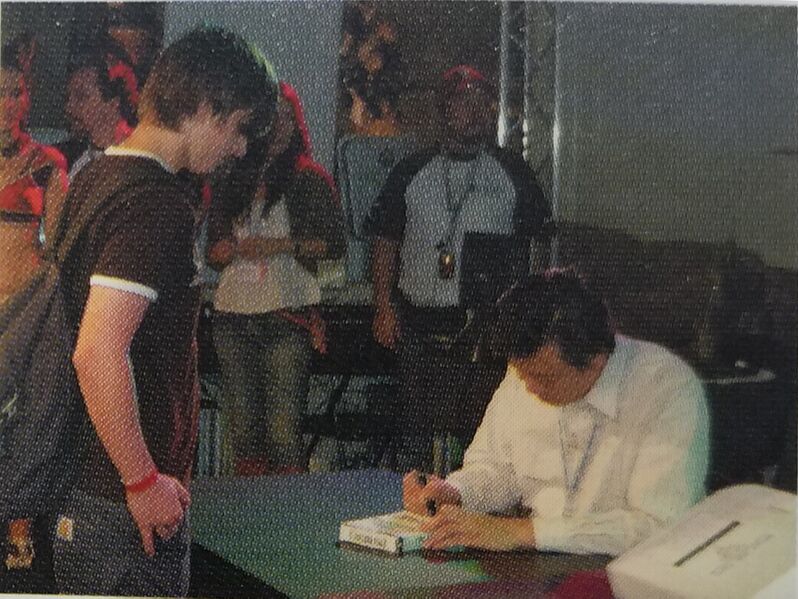 File:GamesConvention2006 2.jpg